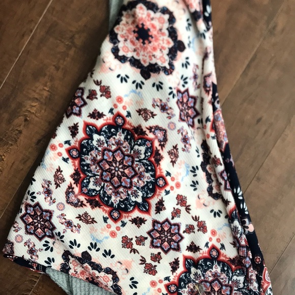 Boho floral balloon sleeve thermal - Picture 3 of 5